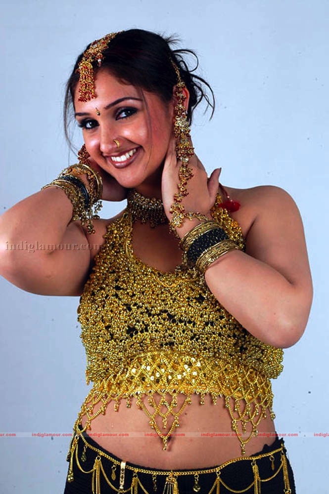 665px x 1000px - Sridevi Vijaykumar Actress photo,image,pics and stills - # 7314