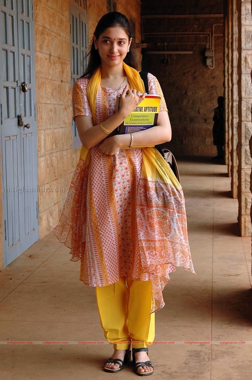 Tamanna Actress hd photo