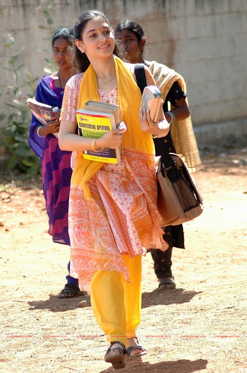 Tamanna Actress hd photo