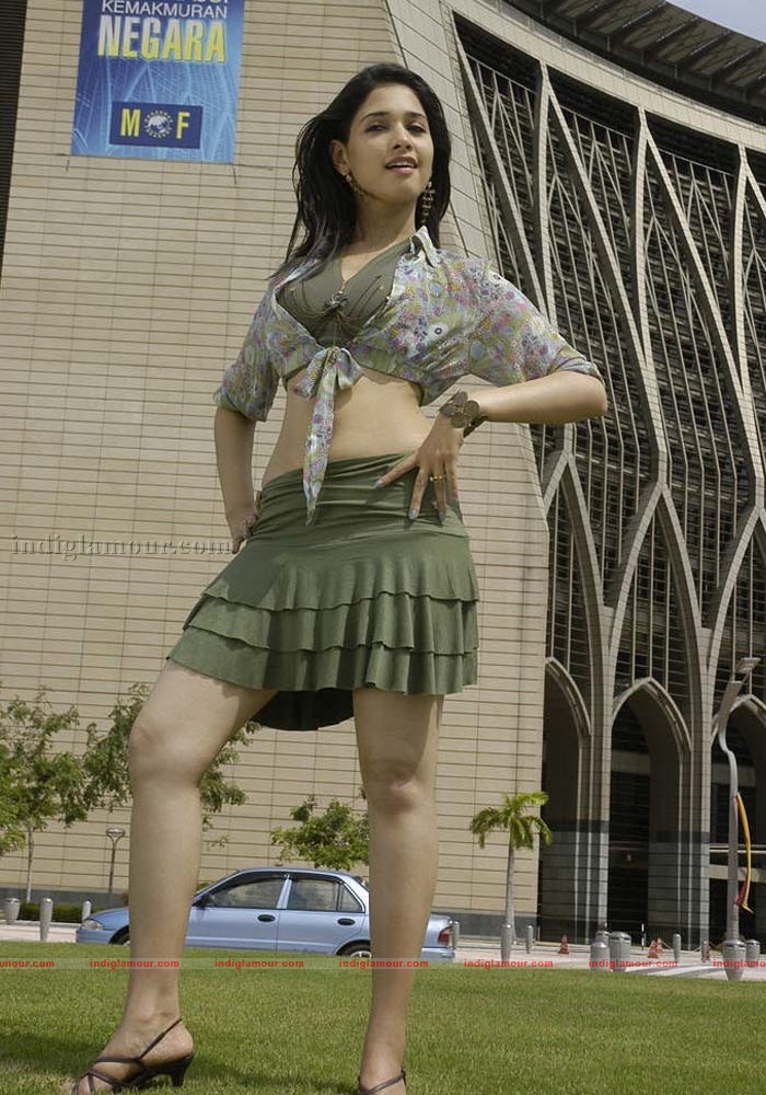 Tamanna Actress hd photo