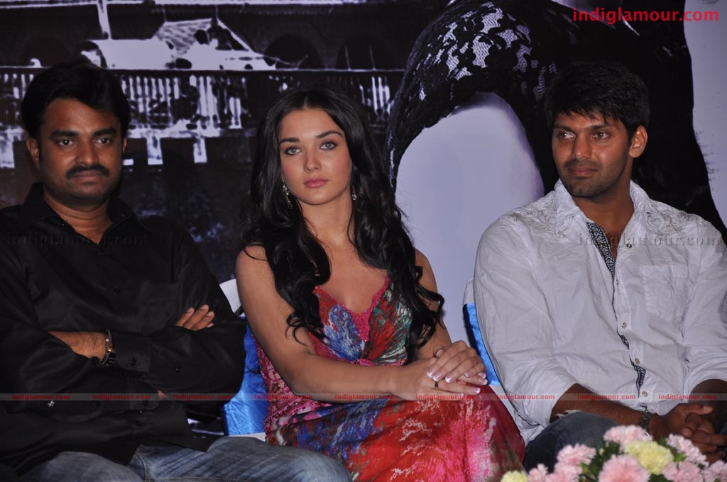 Madras Pattinam Press Meet Event hd photo