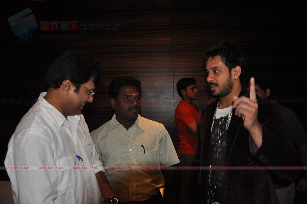Thambikku Intha Ooru Audio launch Event hd photo
