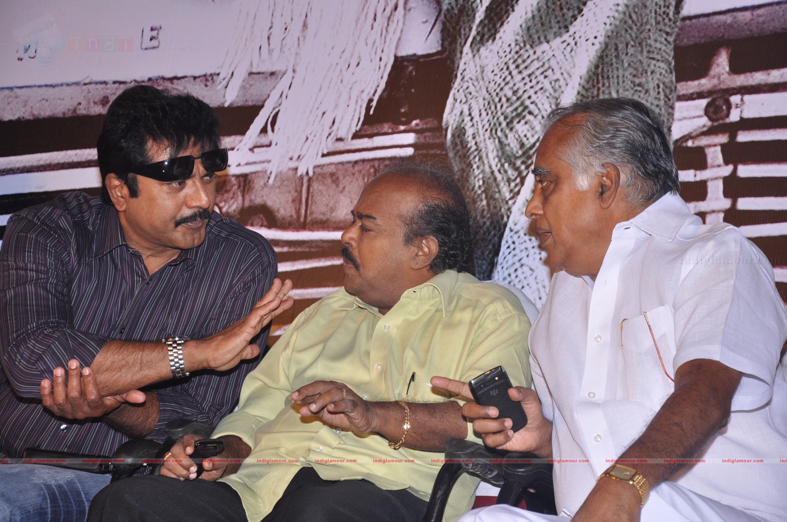 Kacheri Arambam Audio Launch Event hd photo