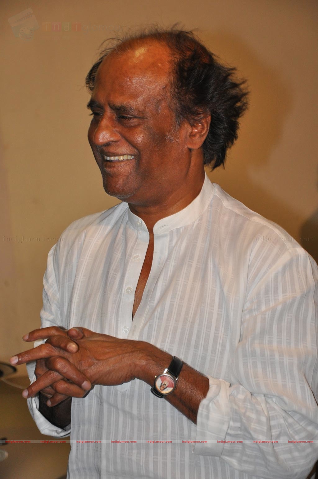 Rajini Watches Ayirathil Oruvan Event hd photo