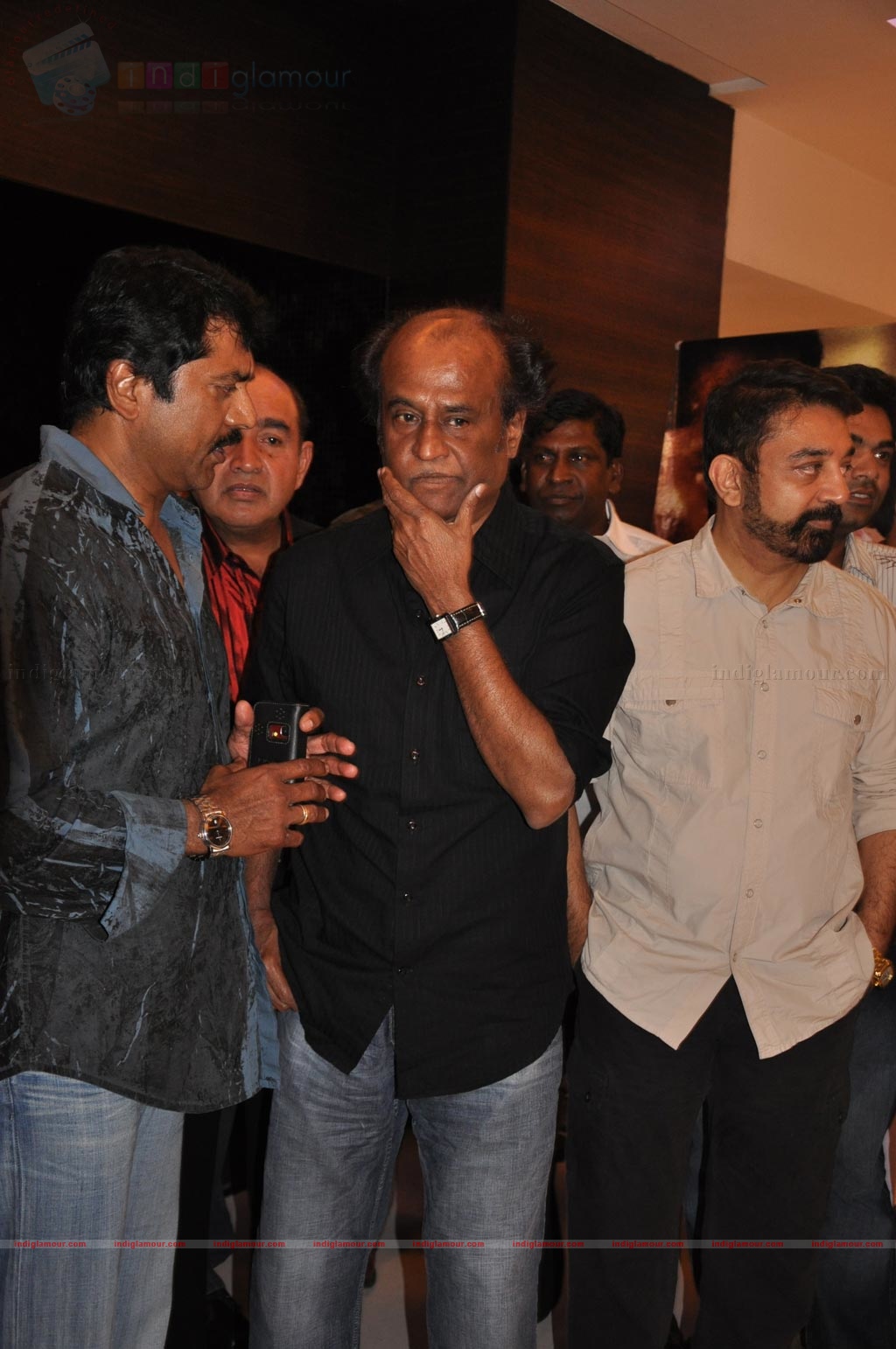 Jakkubai Premiere Show Event hd photo