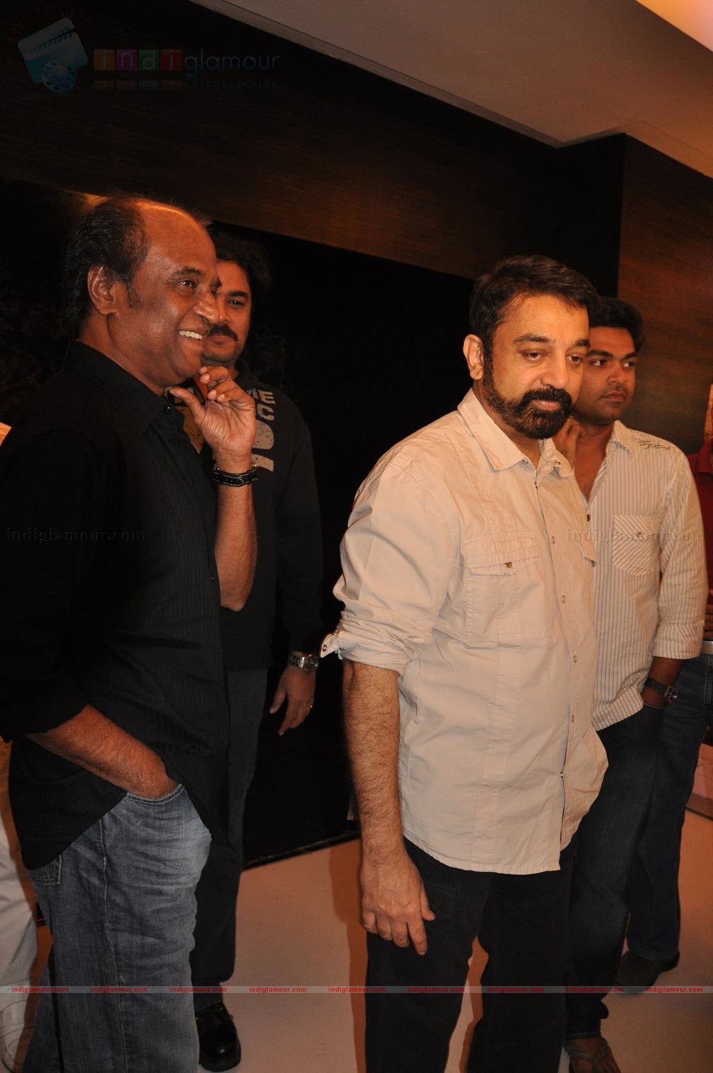 Jakkubai Premiere Show Event hd photo