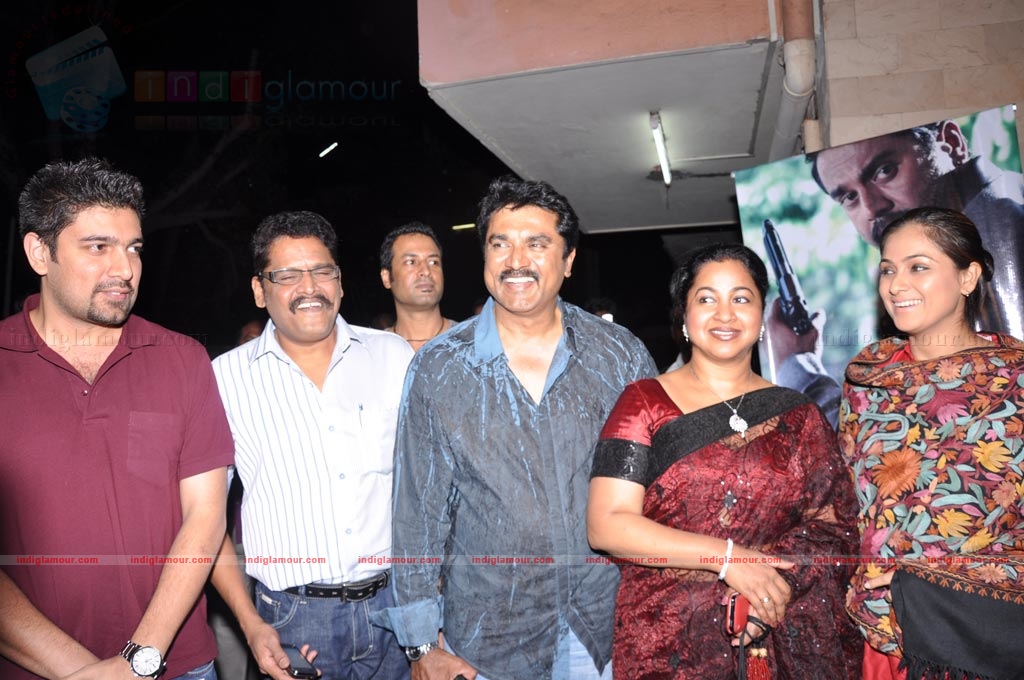 Jakkubai Premiere Show Event hd photo
