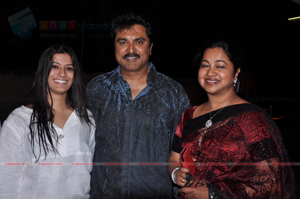 Jakkubai Premiere Show Event hd photo