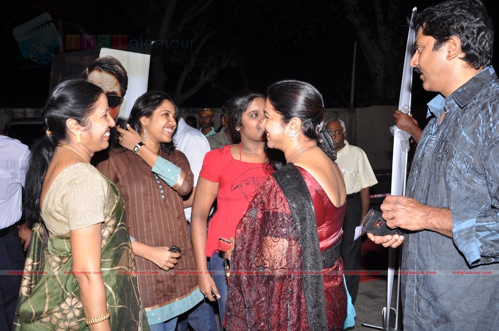 Jakkubai Premiere Show Event hd photo