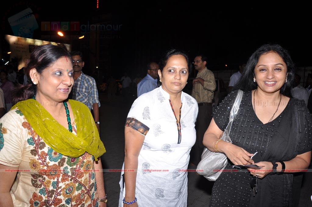Jakkubai Premiere Show Event hd photo