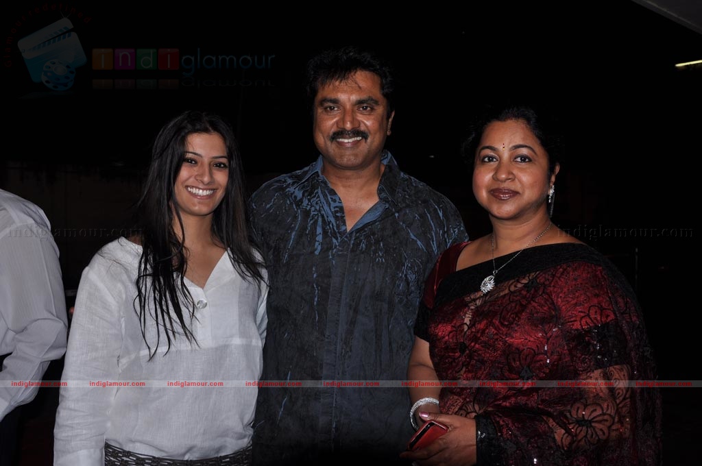 Jakkubai Premiere Show Event hd photo