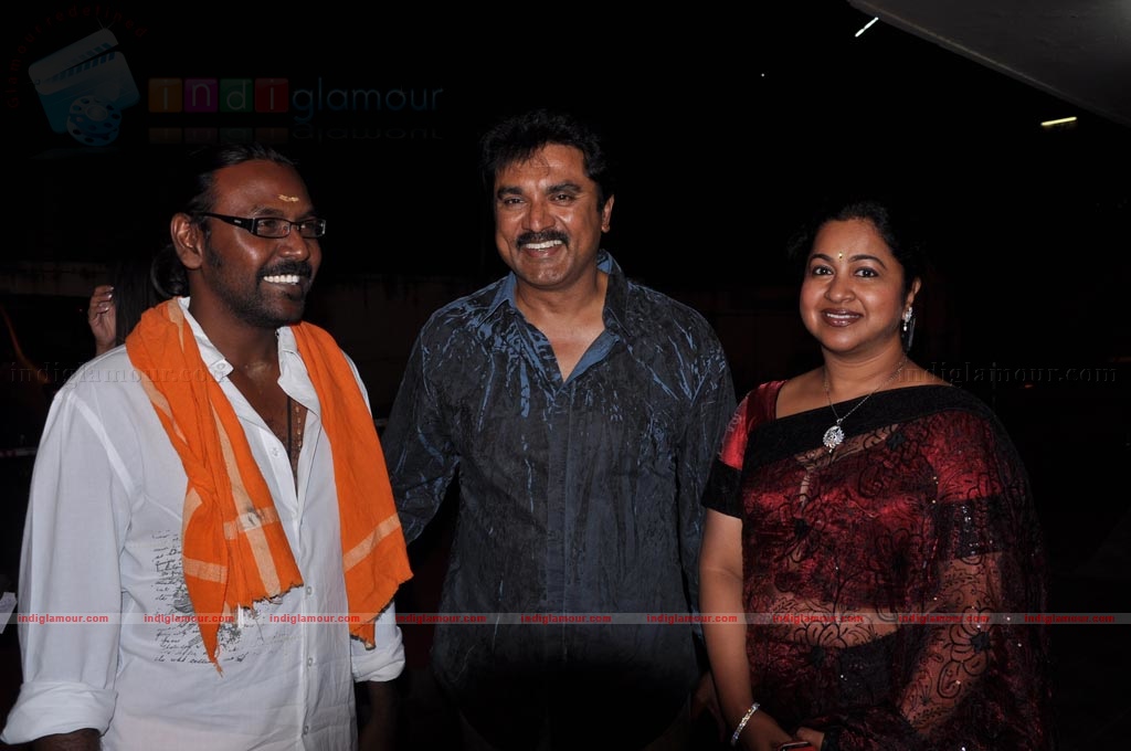 Jakkubai Premiere Show Event hd photo