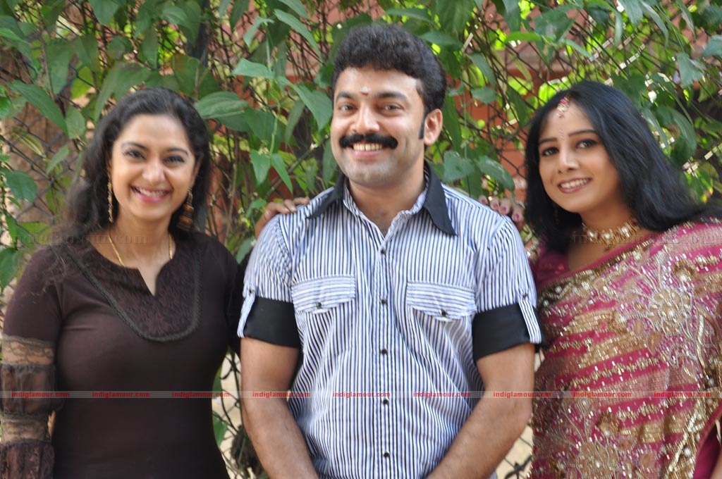 Pattathu Rani Movie Launch Event hd photo