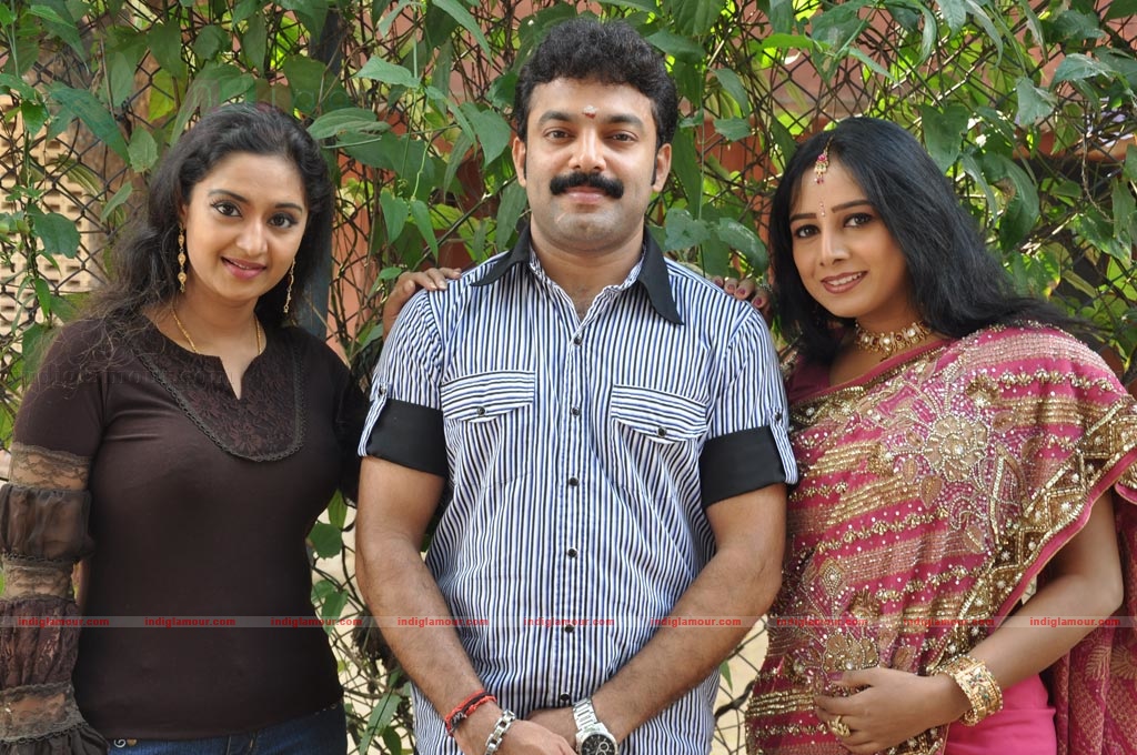 Pattathu Rani Movie Launch Event hd photo