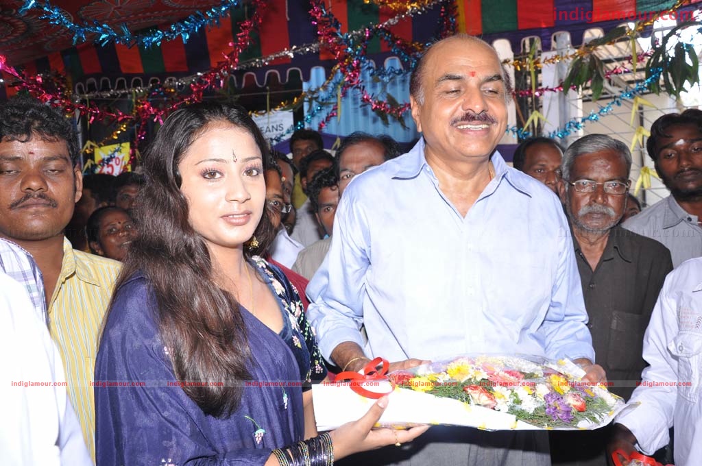 Pallipattu Salai Launch Event hd photo