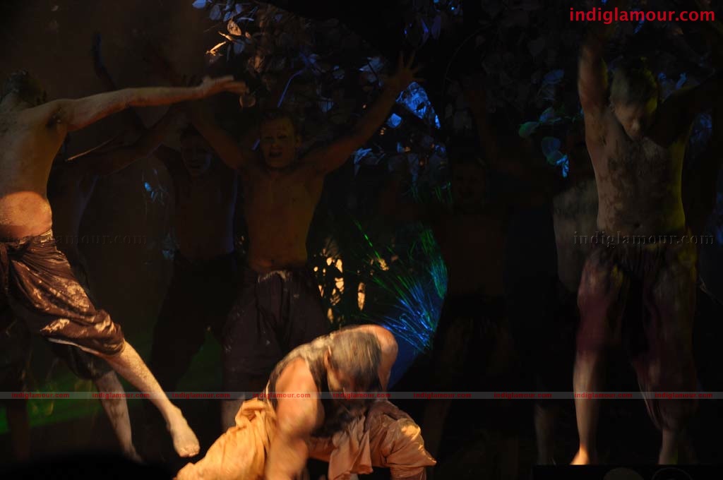 Ravanan First Look Event hd photo