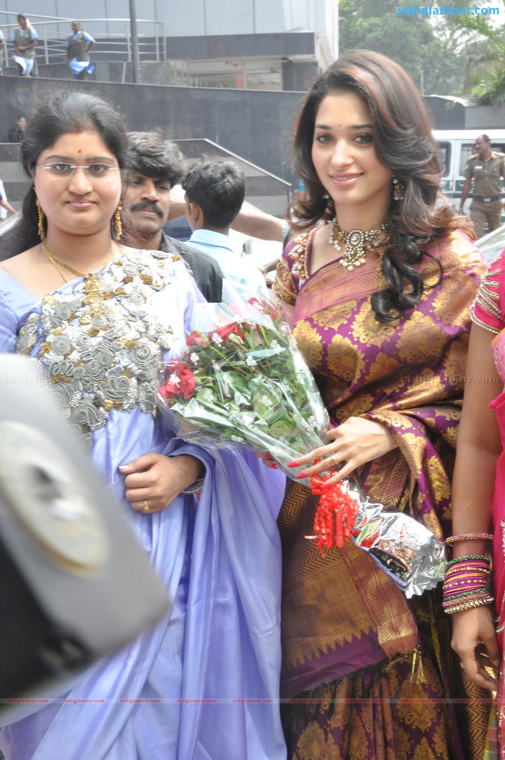 Tamanna at Kalaniketan Showroom Event hd photo