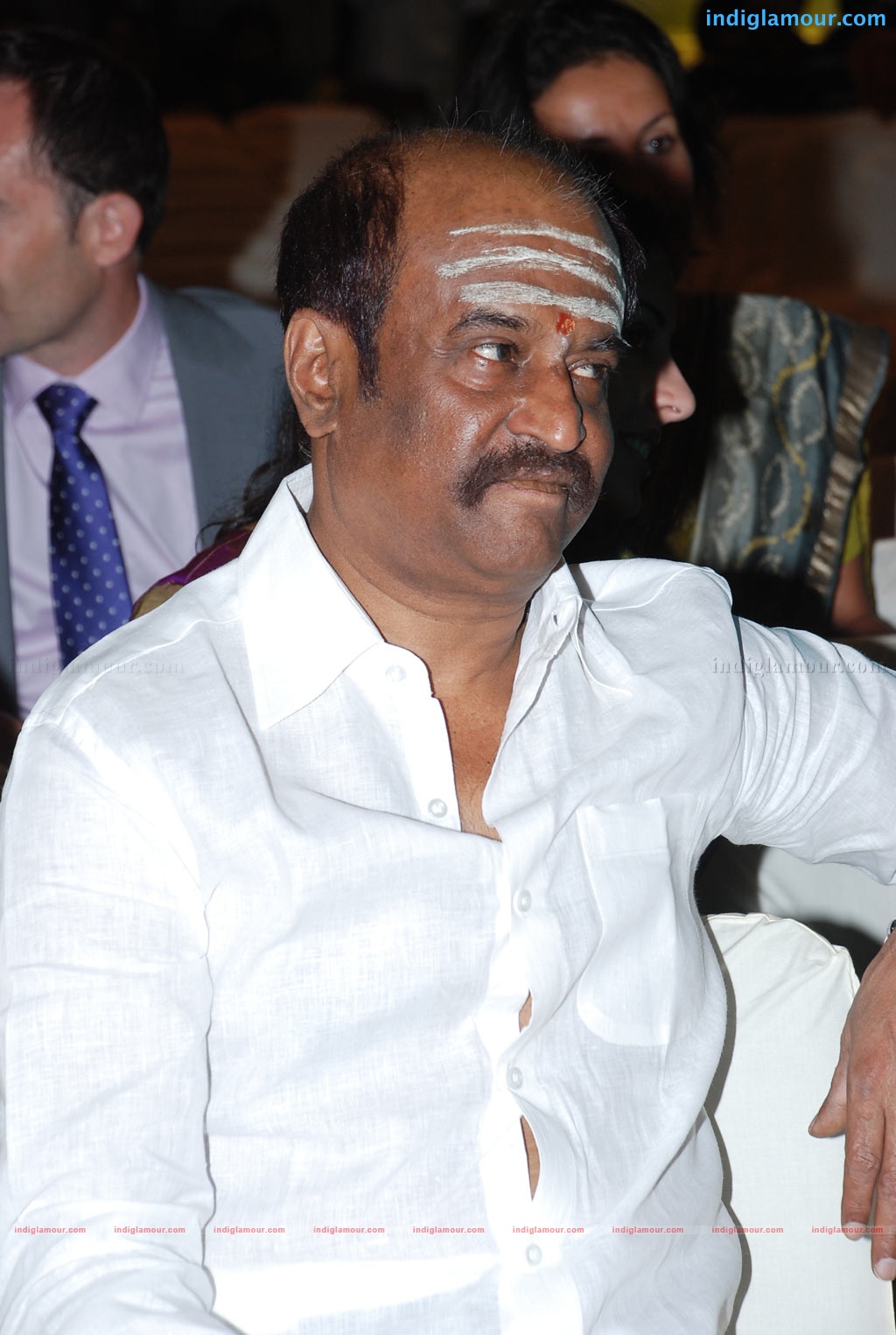 Soundarya Rajnikanth Wedding Event hd photo