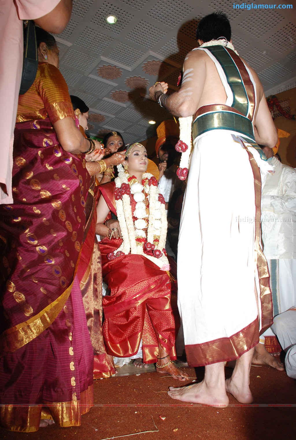 Soundarya Rajnikanth Wedding Event hd photo