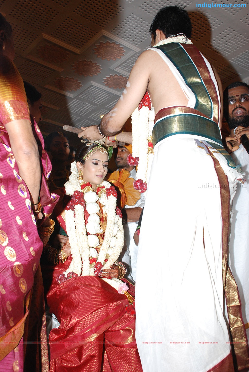 Soundarya Rajnikanth Wedding Event hd photo
