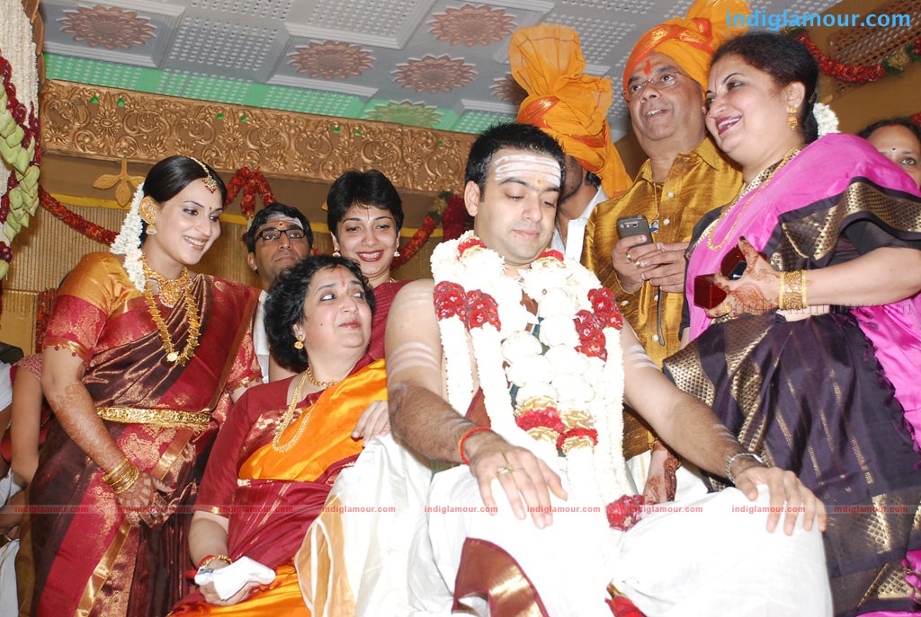 Soundarya Rajnikanth Wedding Event hd photo