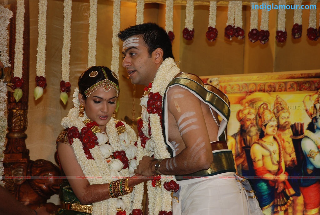 Soundarya Rajnikanth Wedding Event hd photo