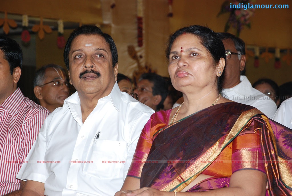 Soundarya Rajnikanth Wedding Event hd photo