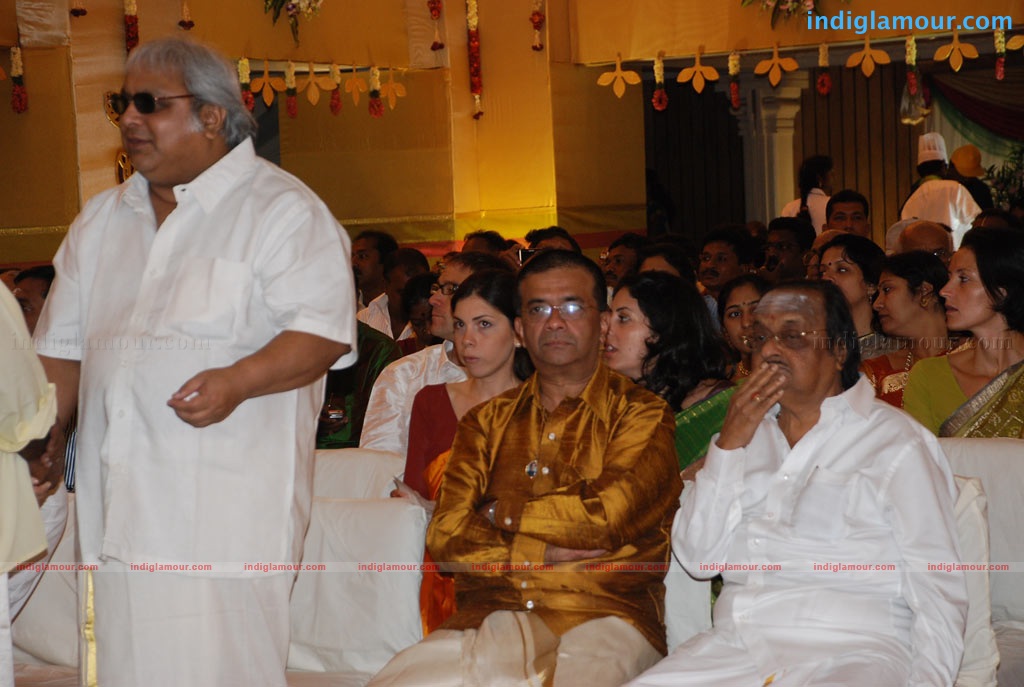 Soundarya Rajnikanth Wedding Event hd photo