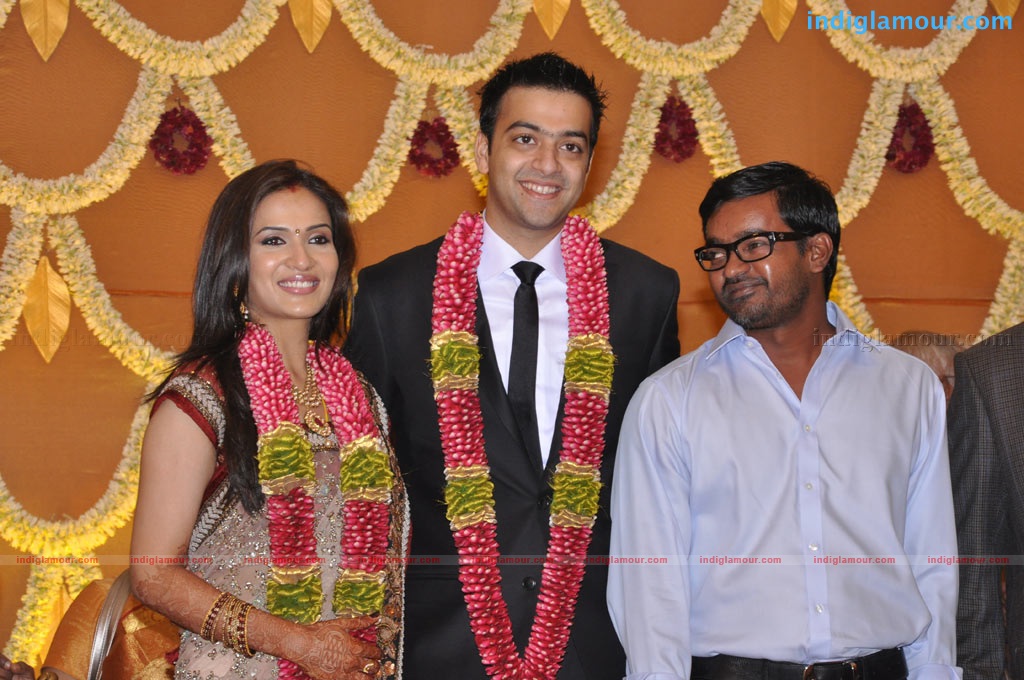 Soundarya Rajnikanth Wedding Reception Event hd photo
