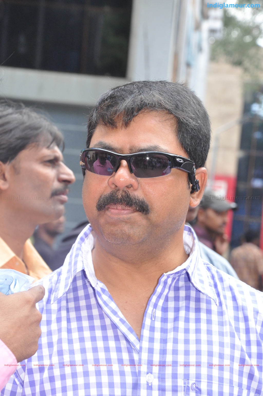 Oru Thuli Punnagai Press Meet Event hd photo