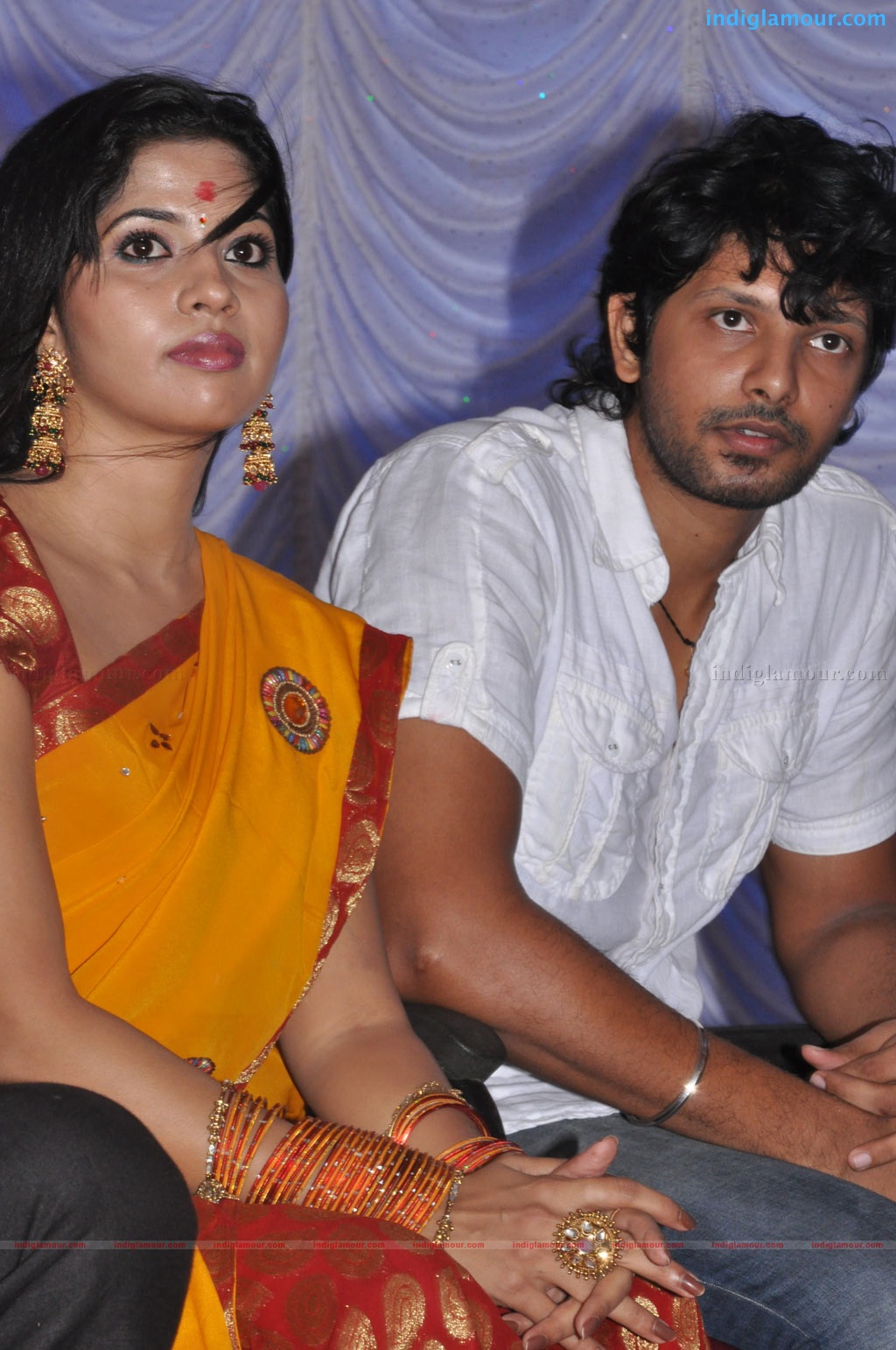 Oru Thuli Punnagai Press Meet Event hd photo