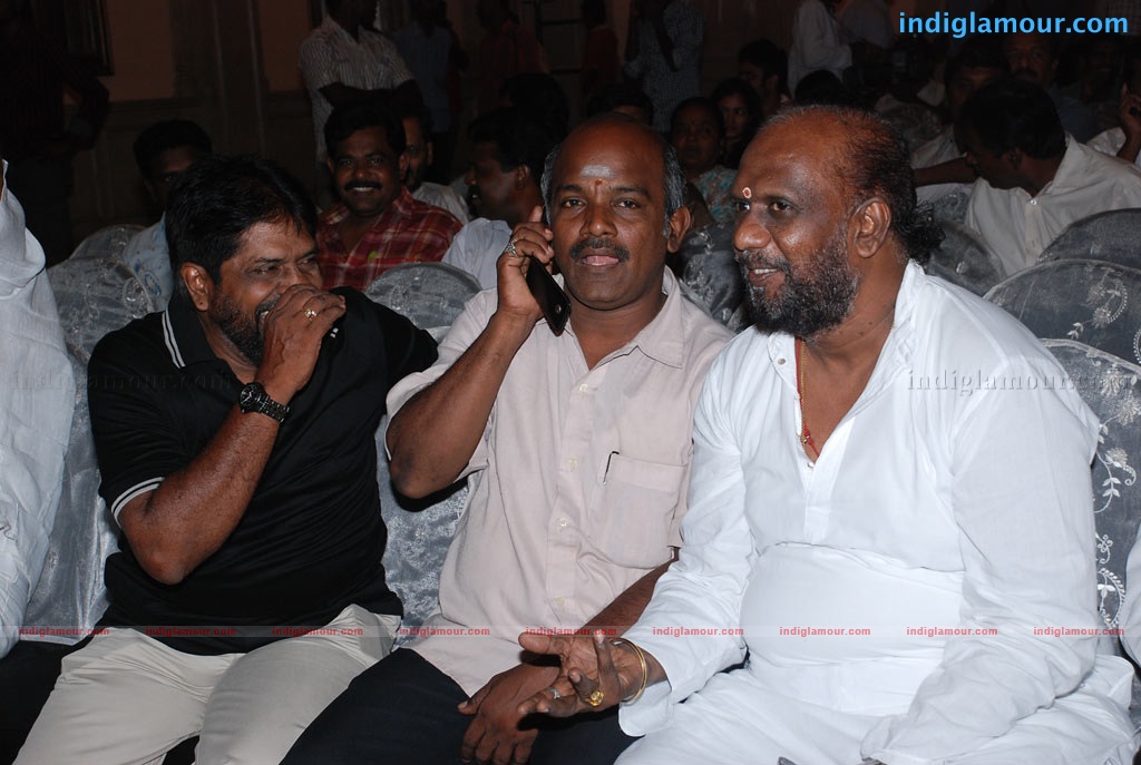 Thambi Oorukku Pudhusu Audio Launch Event hd photo