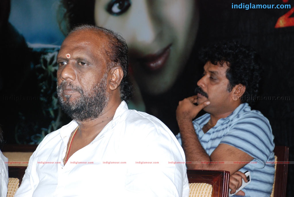 Thambi Oorukku Pudhusu Audio Launch Event hd photo