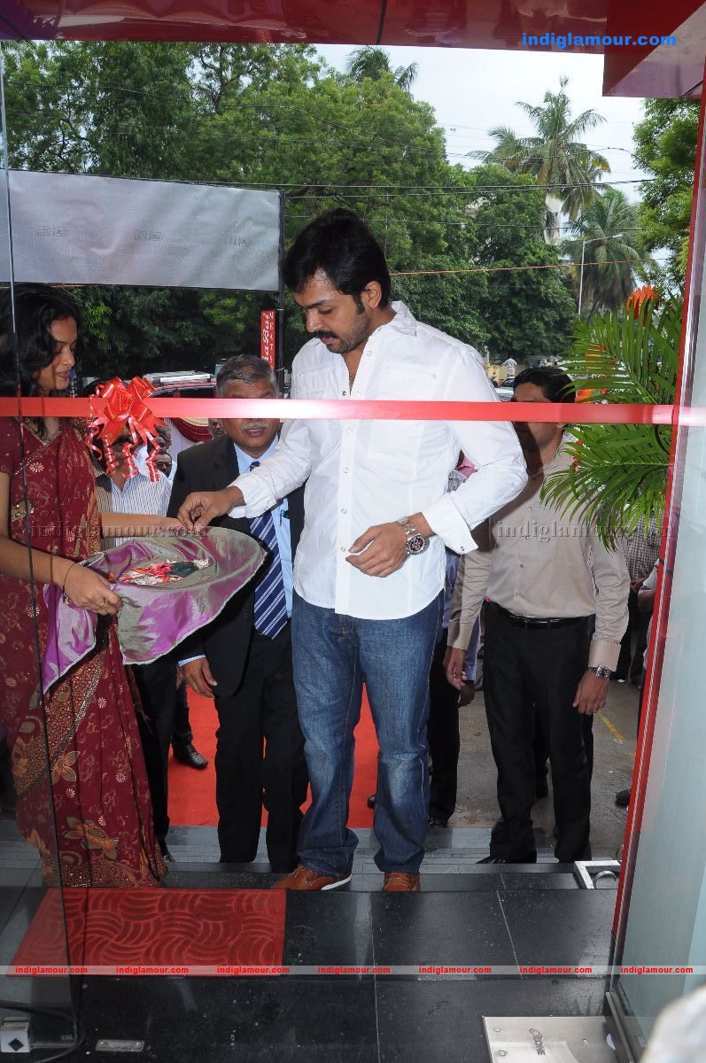 Karthi Inagurates Batcha Bai Meat Store Event hd photo