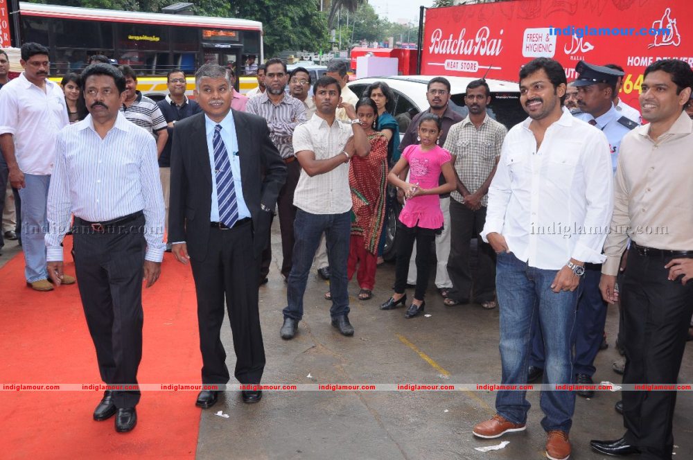 Karthi Inagurates Batcha Bai Meat Store Event hd photo