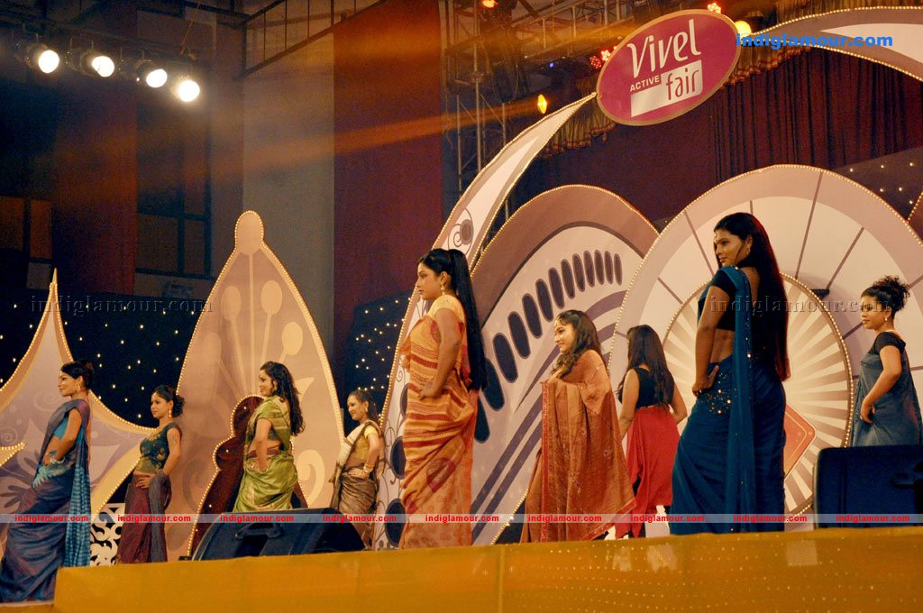 Miss Chinnathirai 2011 photos Event hd photo