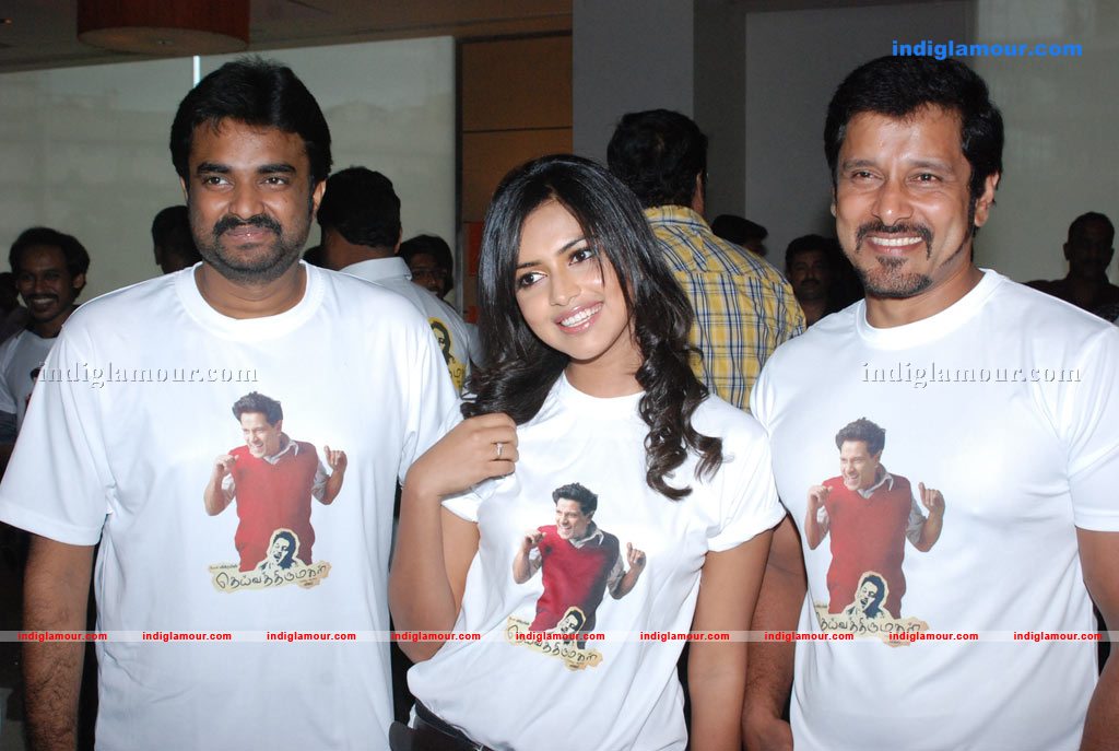 Deivathirumagal Press Meet Phoots Event hd photo