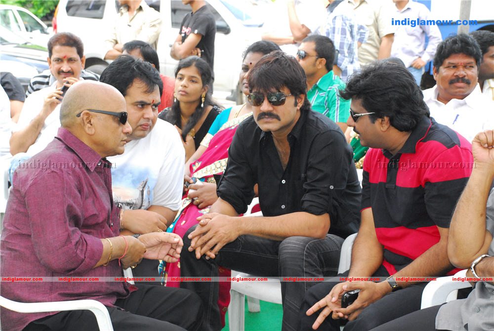 Tea Samosa Biscuit Movie Opening Event hd photo