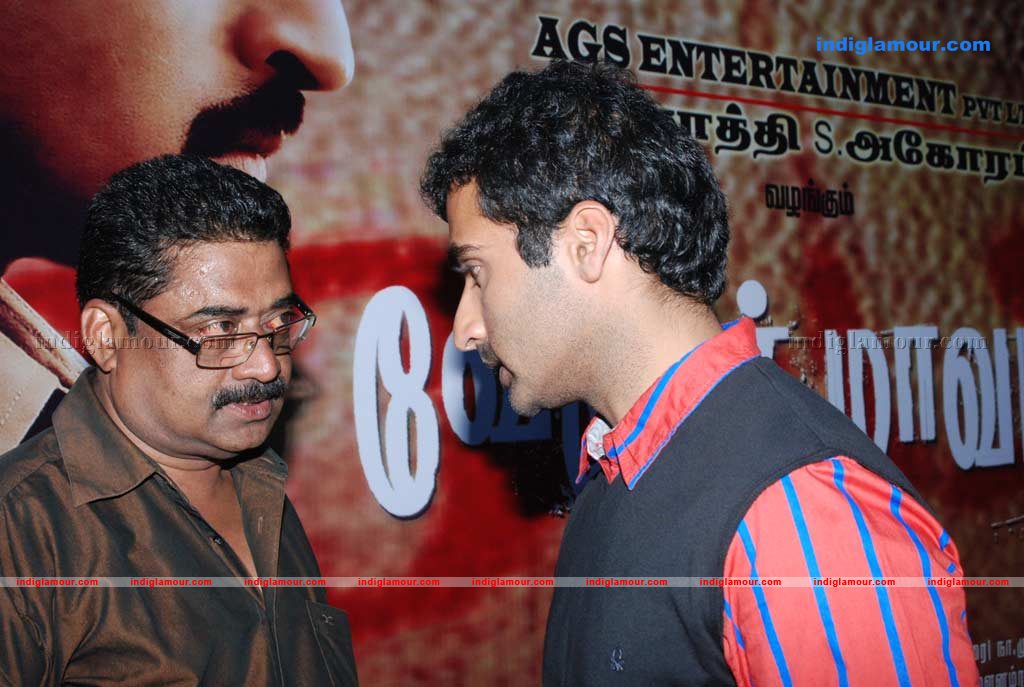 Vellore Mavattam Audio launch Event hd photo