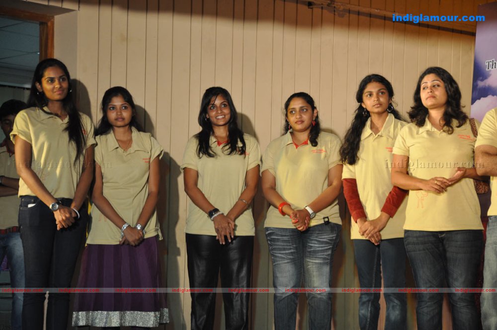 Konjam Koffee Konjam Kaadhal movie Pressmeet Event hd photo