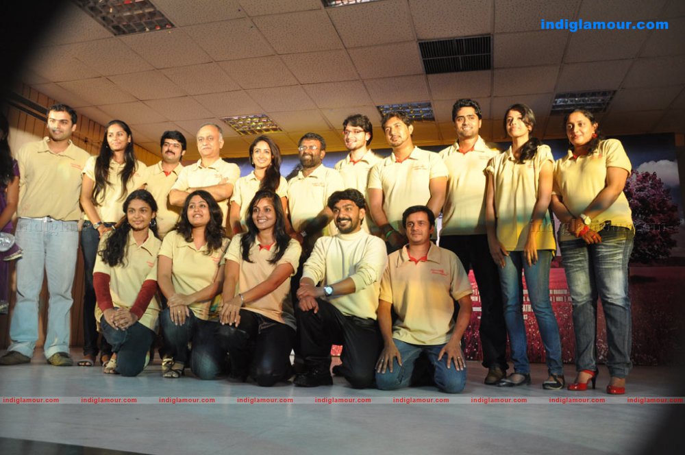 Konjam Koffee Konjam Kaadhal movie Pressmeet Event hd photo