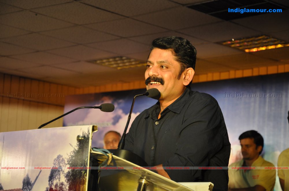 Konjam Koffee Konjam Kaadhal movie Pressmeet Event hd photo