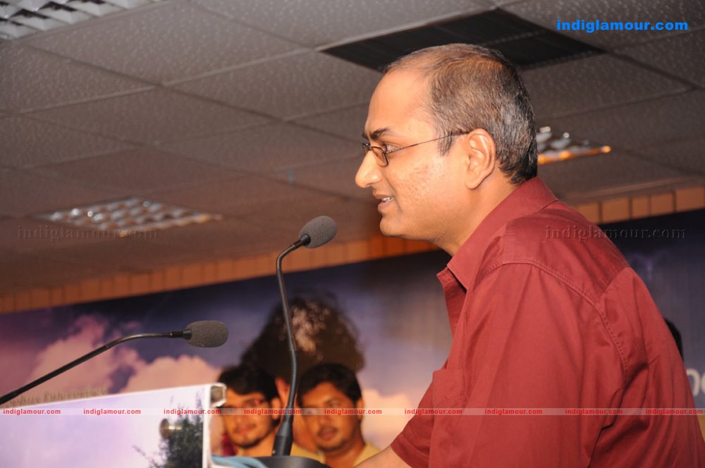 Konjam Koffee Konjam Kaadhal movie Pressmeet Event hd photo