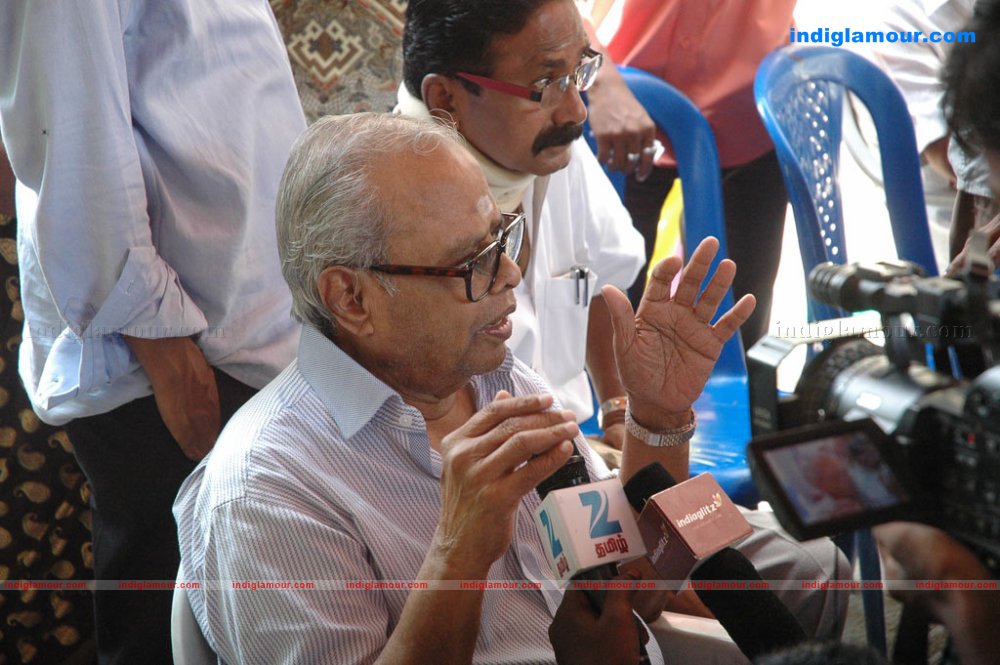 PRO Glamour Krishnamurthy Died Event hd photo