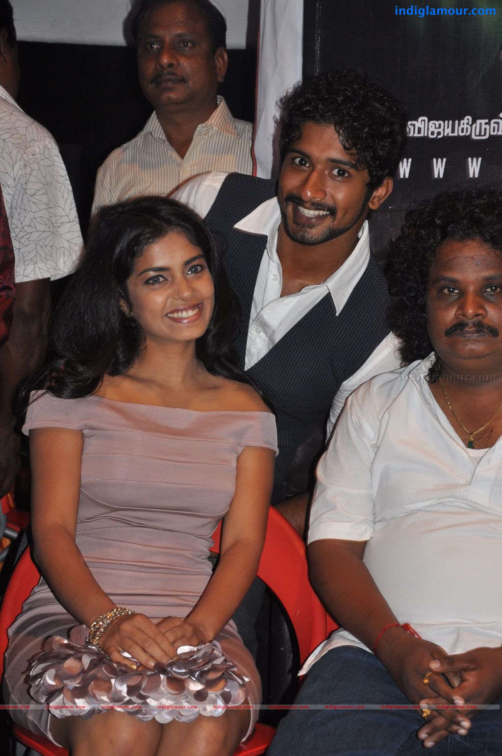 Otthaveedu Audio Launch Event hd photo
