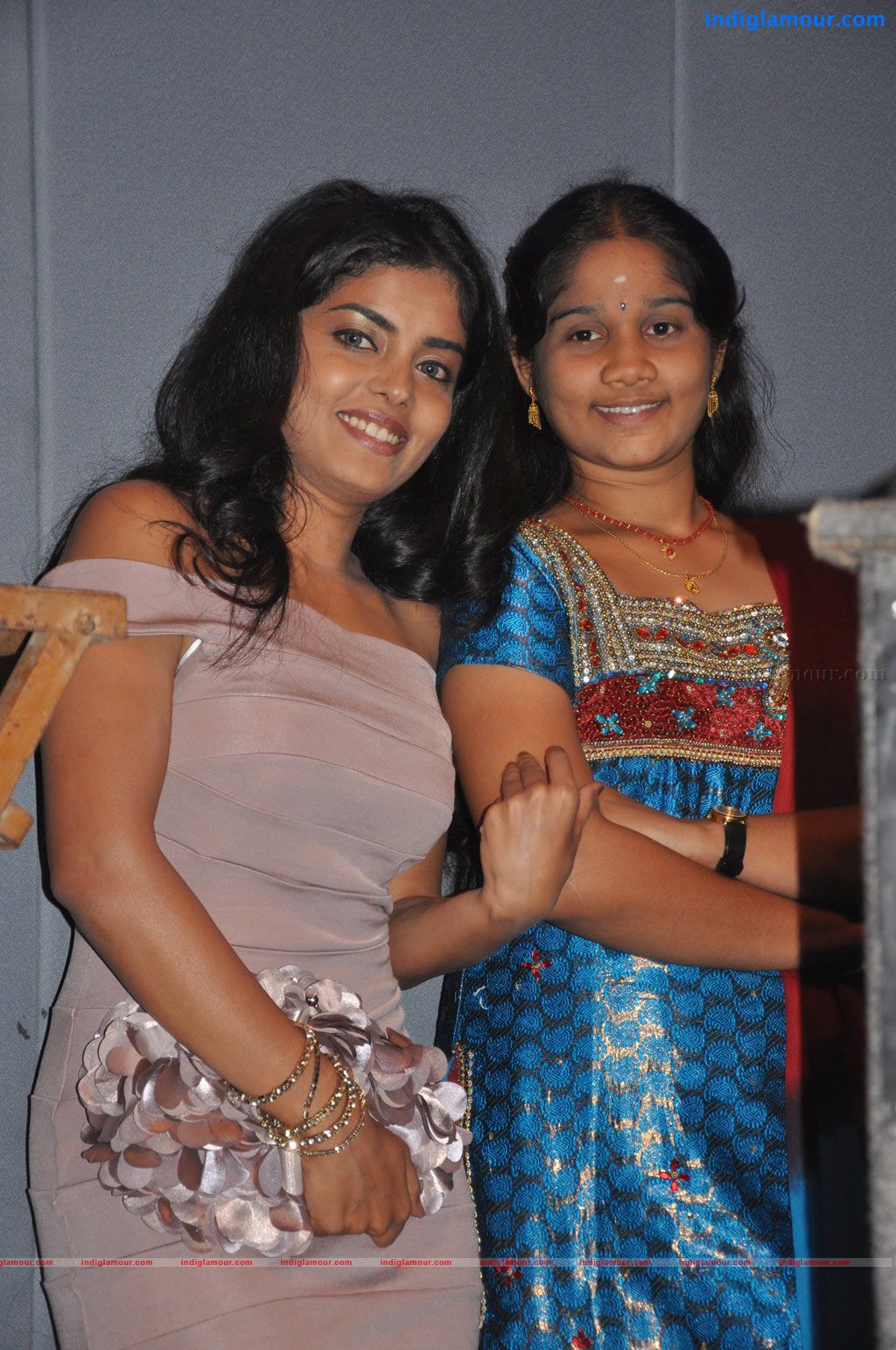 Otthaveedu Audio Launch Event hd photo
