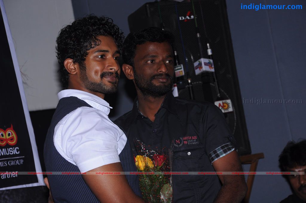 Otthaveedu Audio Launch Event hd photo