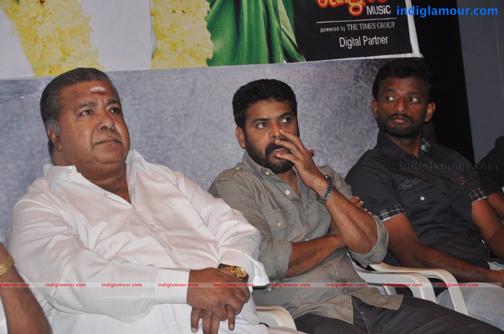 Otthaveedu Audio Launch Event hd photo