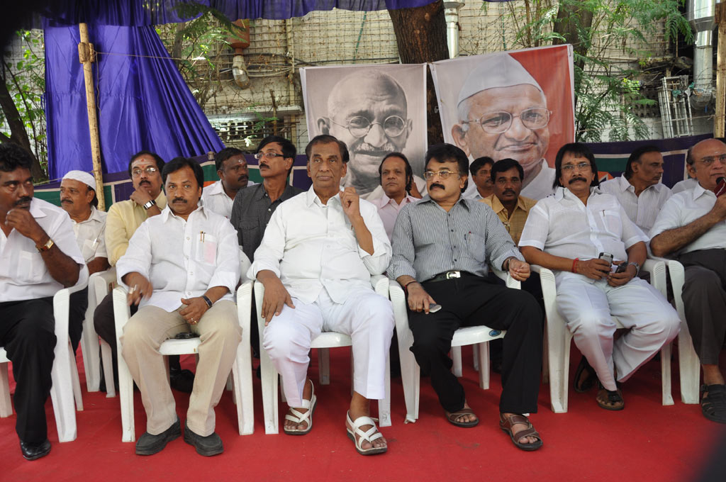 Kollywood Fasting in Support of Anna Hazare Event hd photo