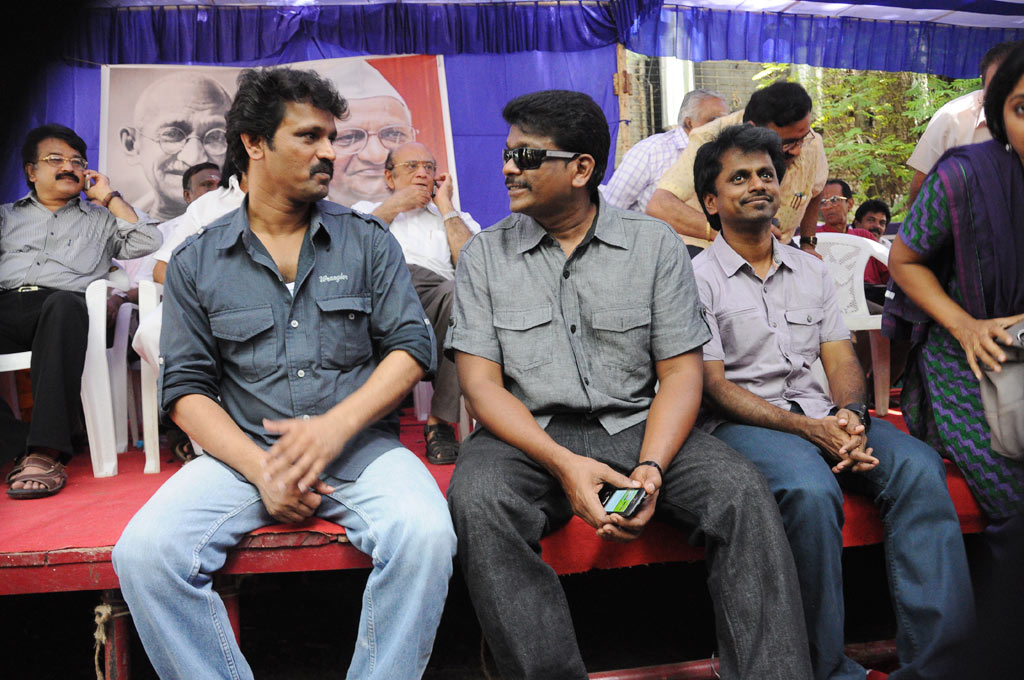 Kollywood Fasting in Support of Anna Hazare Event hd photo